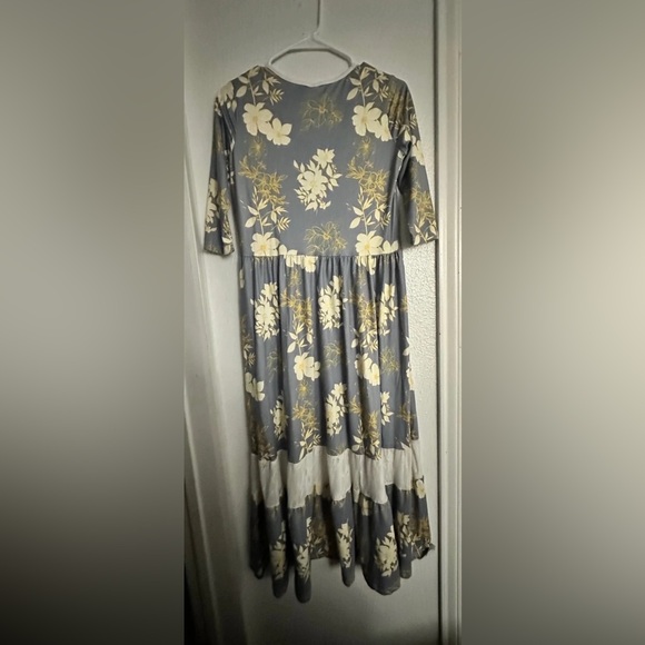Girls grey dress